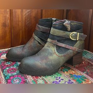 L’Artiste Shazzam Booties
